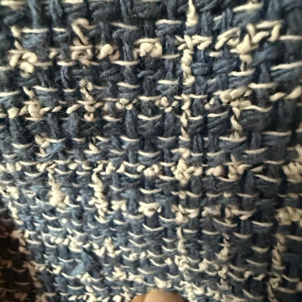 Zara Navy Tweed Blazer with Silver Buttons - Picture 4 of 6